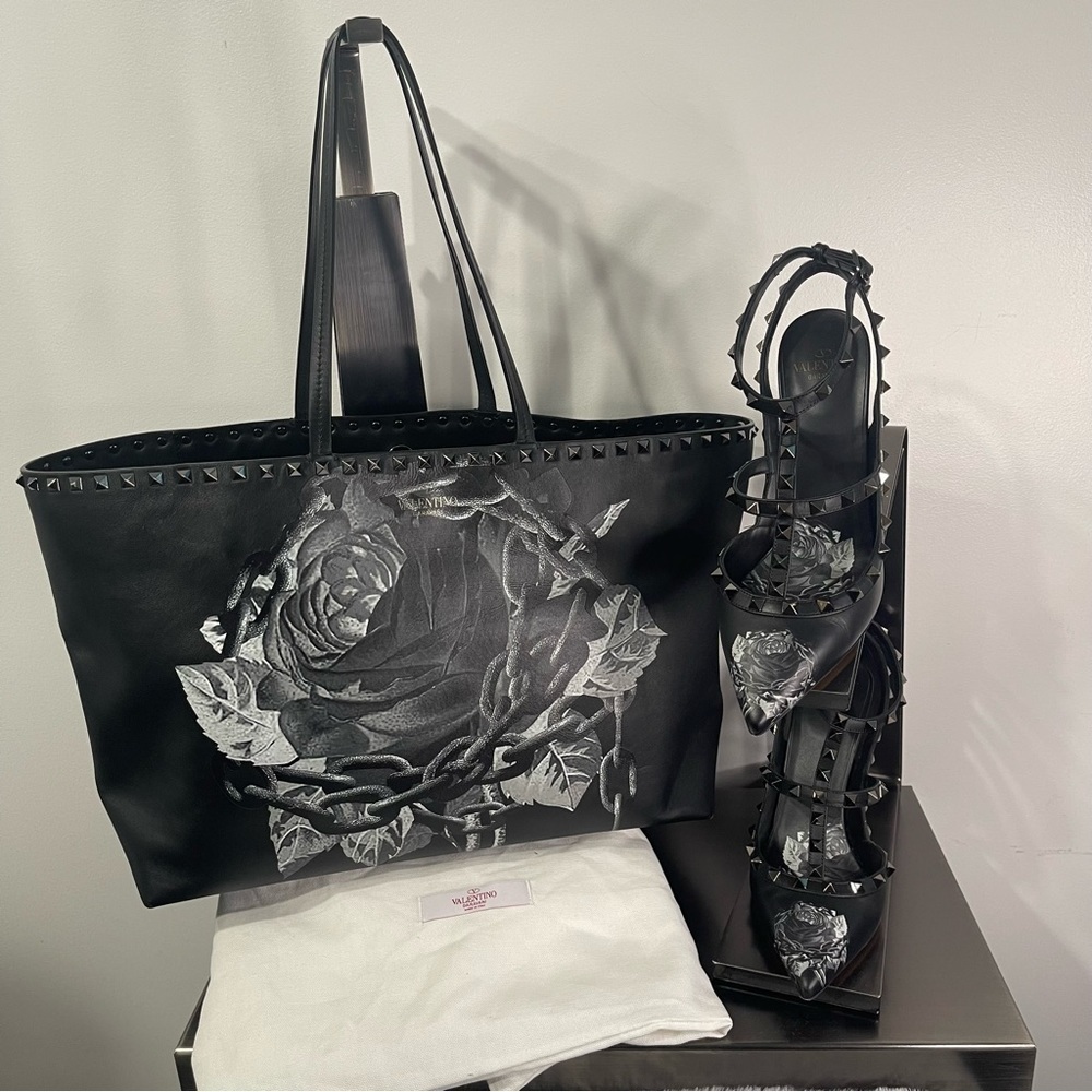 Authentic Valentino MATCHING rockstud rose HEELS AND BAG